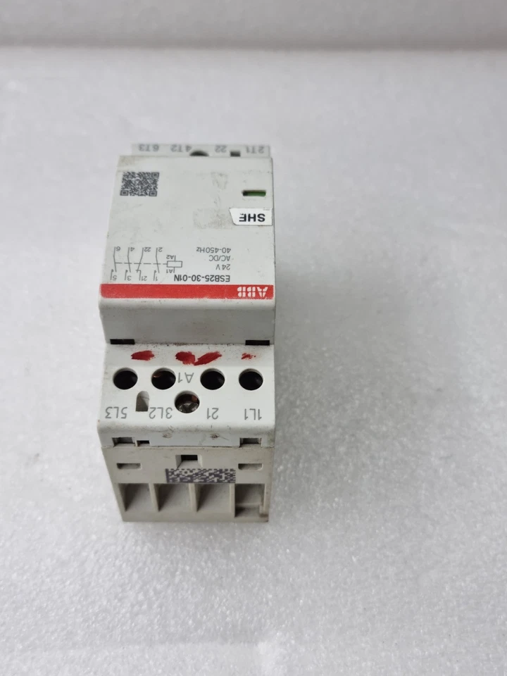 ABB ESB25-30-01N Contactor 24V | Industrial Control Relay Module ESB25-30-01N
